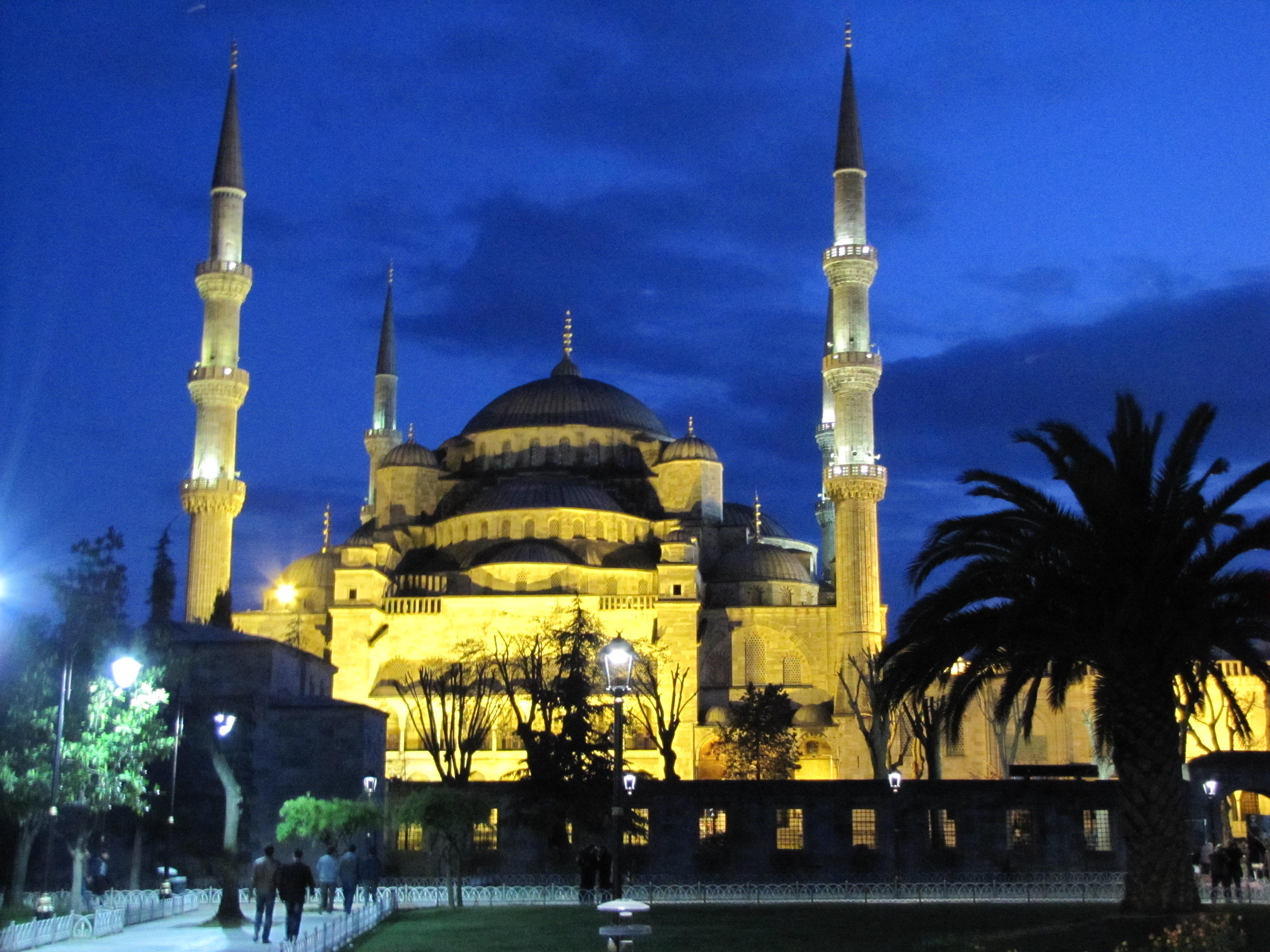 Visiting Istanbul, Turkey  /  Відвідування Стамбулу, Туреччина